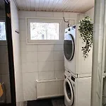 Ferienhaus Arctic Forest Hide - Nature, Sauna & Silence
