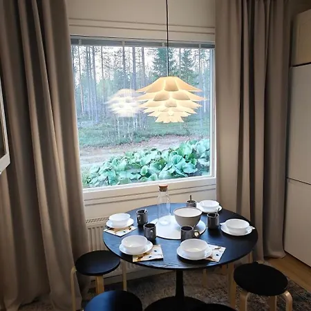 Arctic Forest Hide - Nature, Sauna & Silence בית נופש